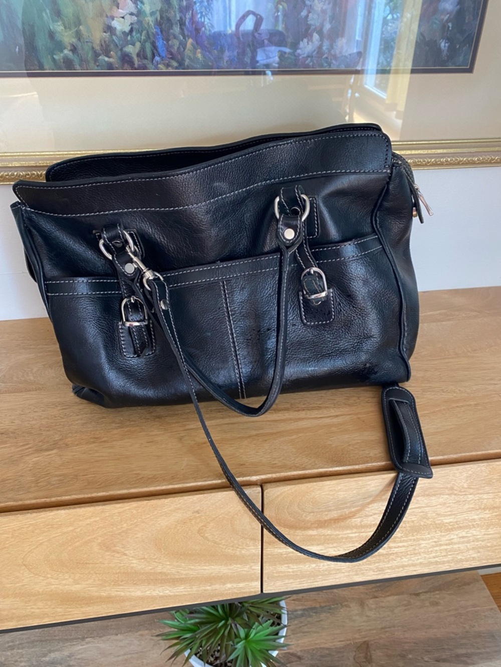 Elegant Black Leather Briefcase Shoulder Bag with Silver Accents